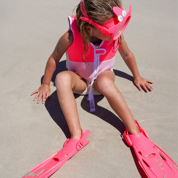 sunnylife melody the mermaid pink snorkel set