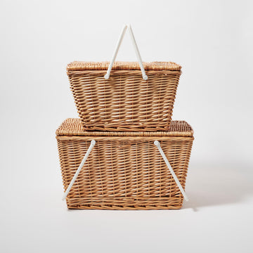 sunnylife small picnic basket, natural